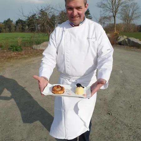 Logis Restaurant Le Commerce Guichen